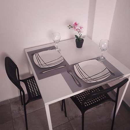 Apartamentos Coris Urban Center مالقة المظهر الخارجي الصورة